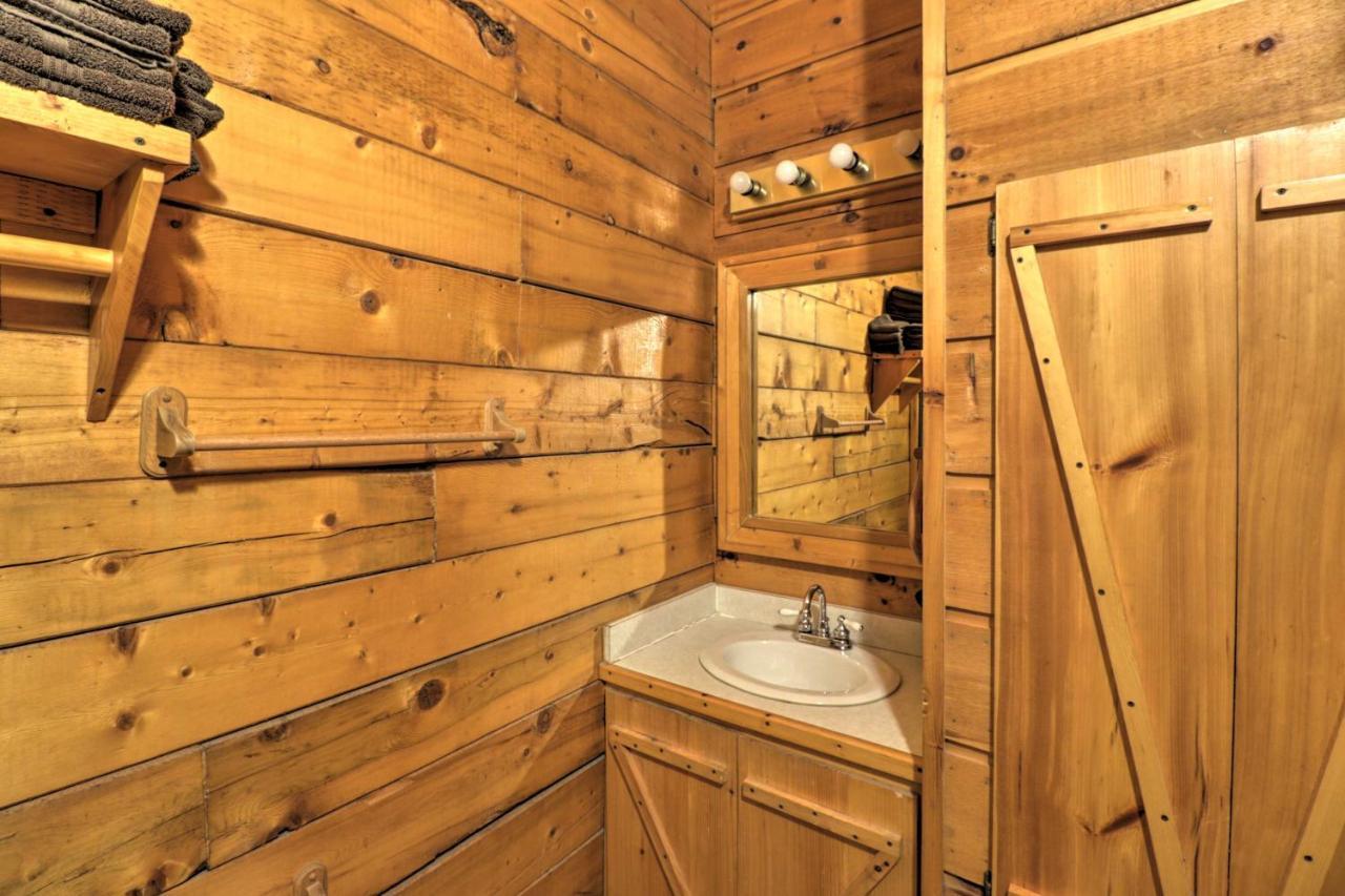 Broken Bow Cabin With Hot Tub And Bbq - 4 Mi To Lake! Stephens Gap Екстериор снимка